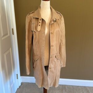 Womens GMS - 75 leather trench. So cute! Size 6.